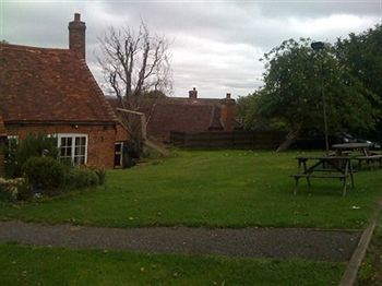 Gatehangers Inn Aylesbury  Exterior photo